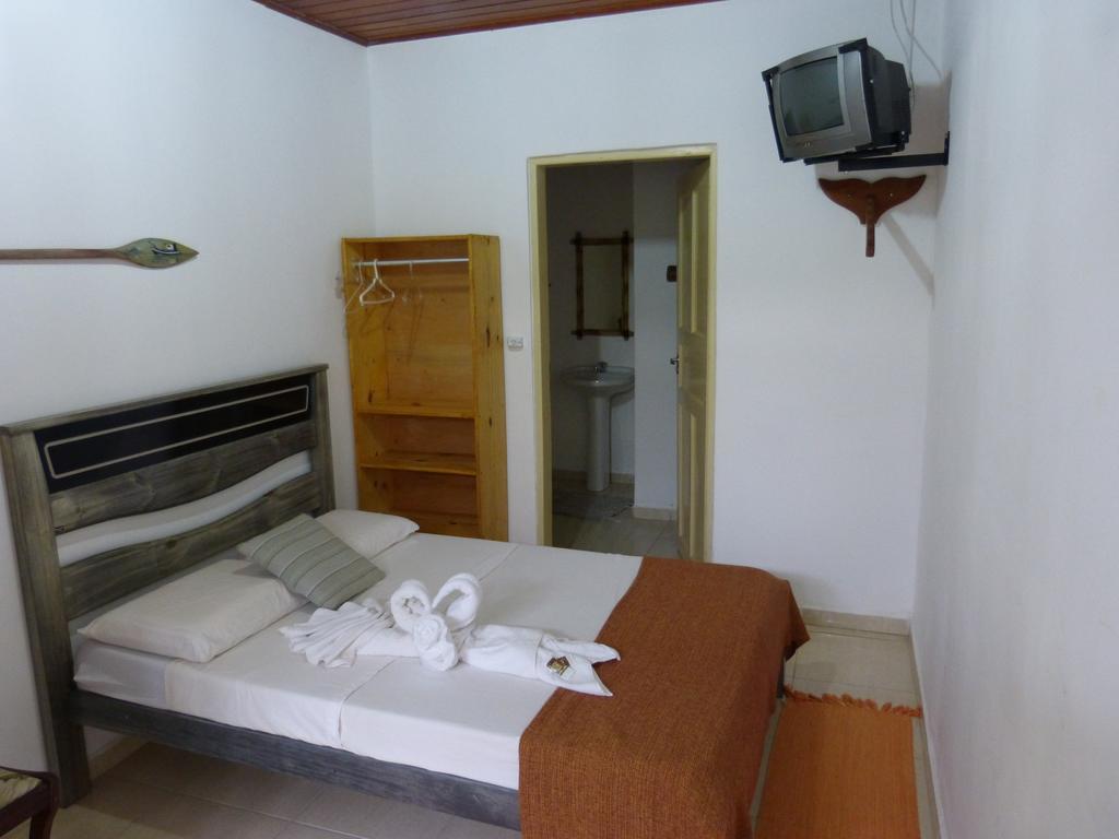 Suites O Flautista Ubatuba Szoba fotó