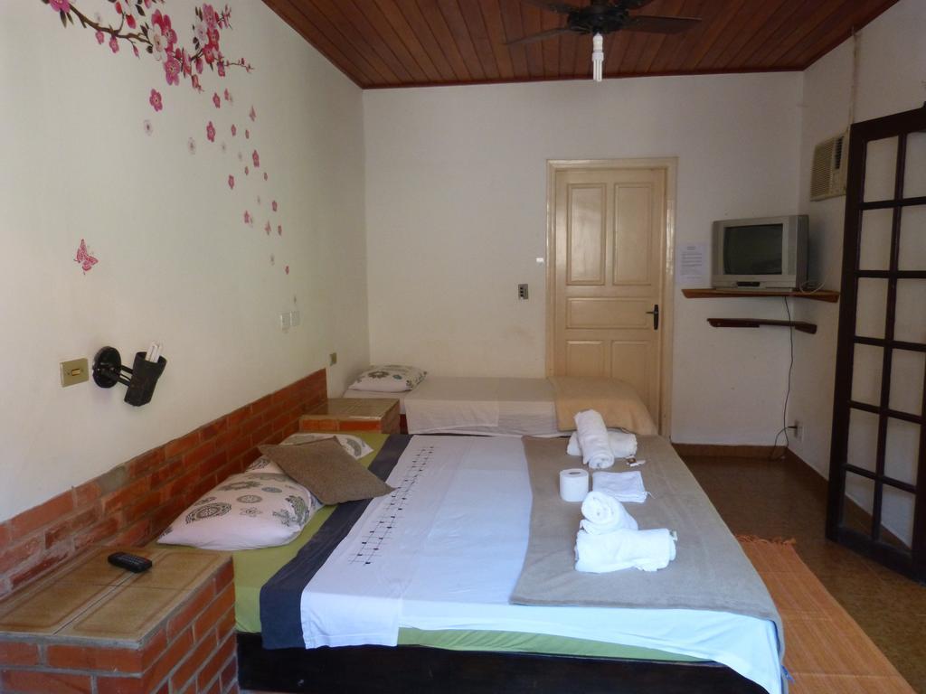 Suites O Flautista Ubatuba Szoba fotó